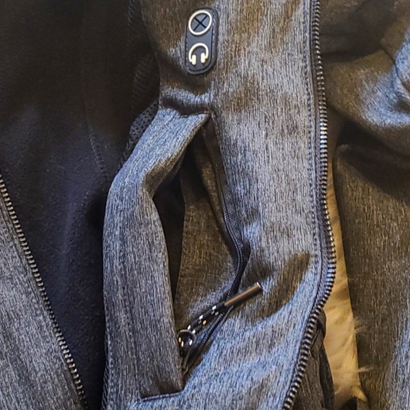 Guess Jacket - Picture 5 of 7